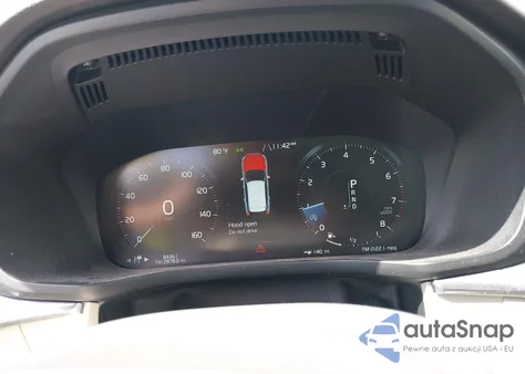 2018 Volvo Xc60 T6 Momentum из США, поврежденный, VIN LYVA22RK4JB083497